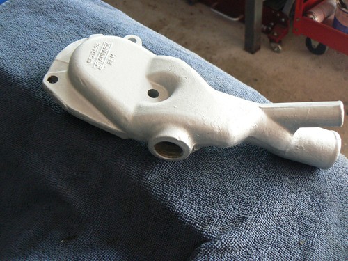 TRIUMPH STAG ENGINE 6 VANE WATERPUMP COVER - Picture 2 of 5