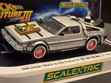 SCALEXTRIC Slot Car 1:32 DELOREAN Back to the Future III DPR Lights C4307 C4307T