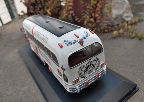 RIVER PLATE MERCEDES BENZ 1112 COLECTIVO BUS SCALE 1/43 MODEL DIECAST ARGENTINA - Picture 4 of 5