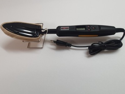 Folienbügeleisen Digital Extron x9760 mit Schutzbezug und Ablageständer