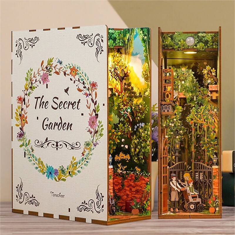 Book Nook Le Jardin Secret en bois avec maquette 3D et éclairage LED pour bibliothèque