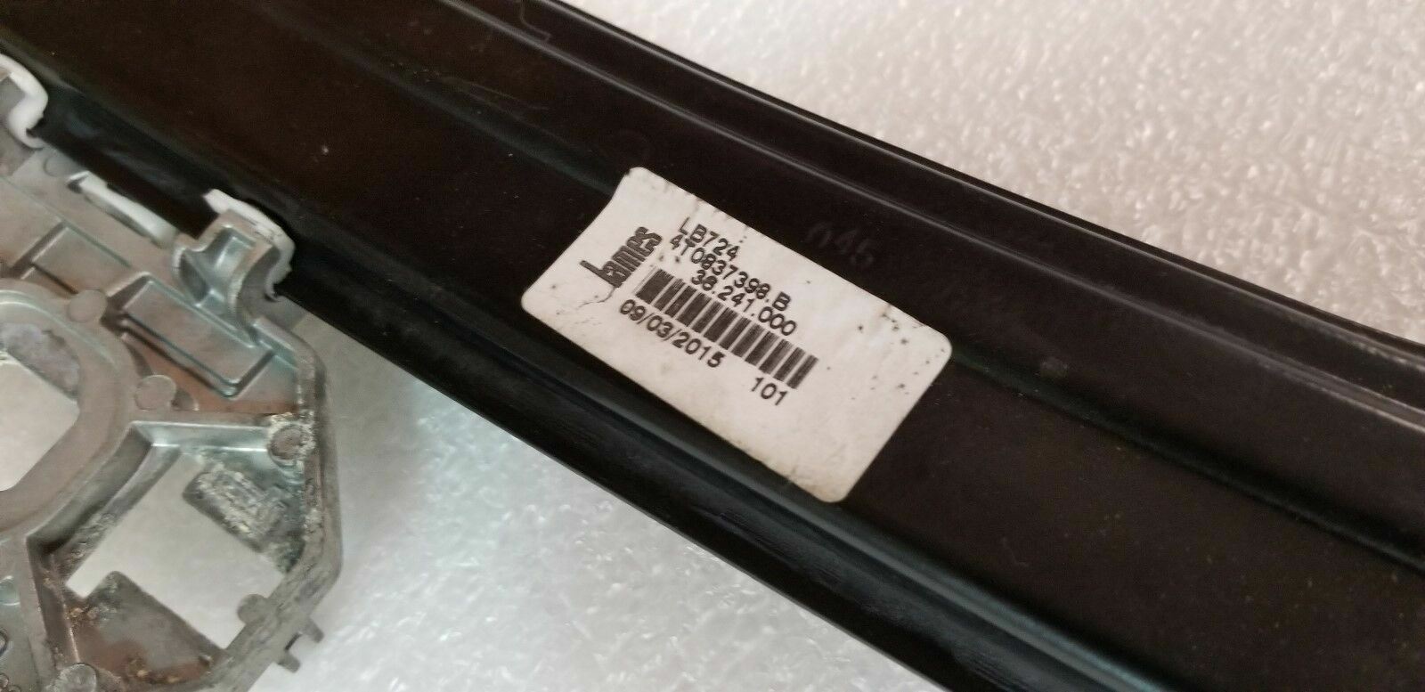 LAMBORGHINI HURACAN LP610 PASSENGER RIGHT DOOR WINDOW REGULATOR OEM 4T0837398B