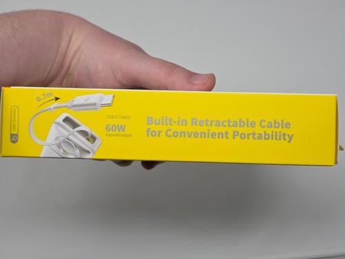 Baseus Power Bank 20,000mAh 65W Portable Charger Built-in Retractable USB-C Cabl - 第 14/24 張圖片