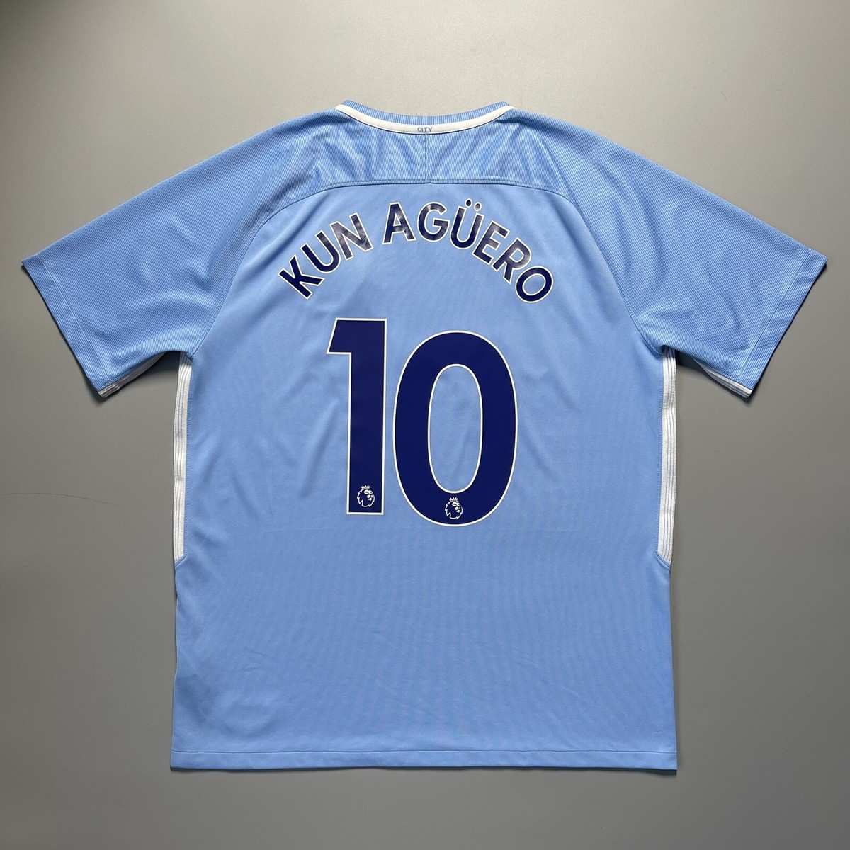 MANCHESTER CITY NIKE 2017/2018 SOCCER HOME JERSEY #10 AGUERO SIZE XL  847261-489