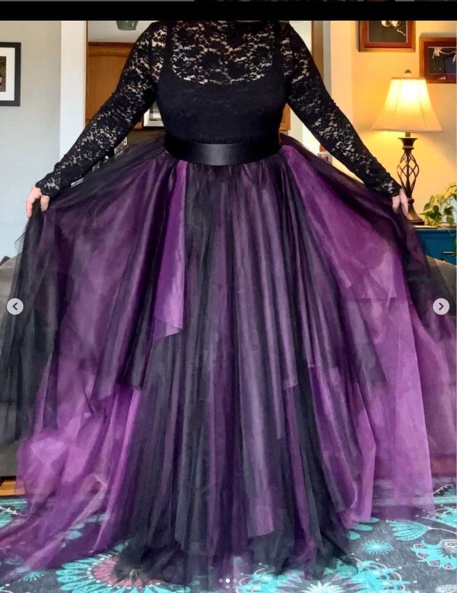 Plus size lilac wedding hotsell dresses