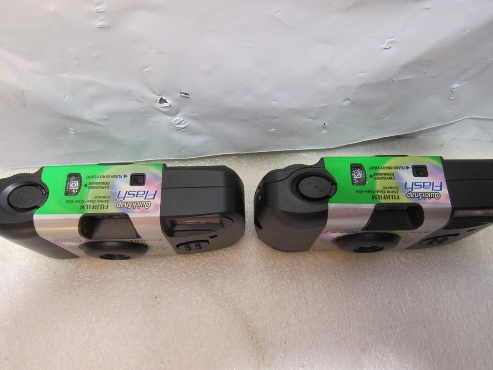 2 Vintage FUJIFILM QuickSnap Flash Camera 54 Exposure New Exp 2015 2016 (V56M) - Image 2 of 4