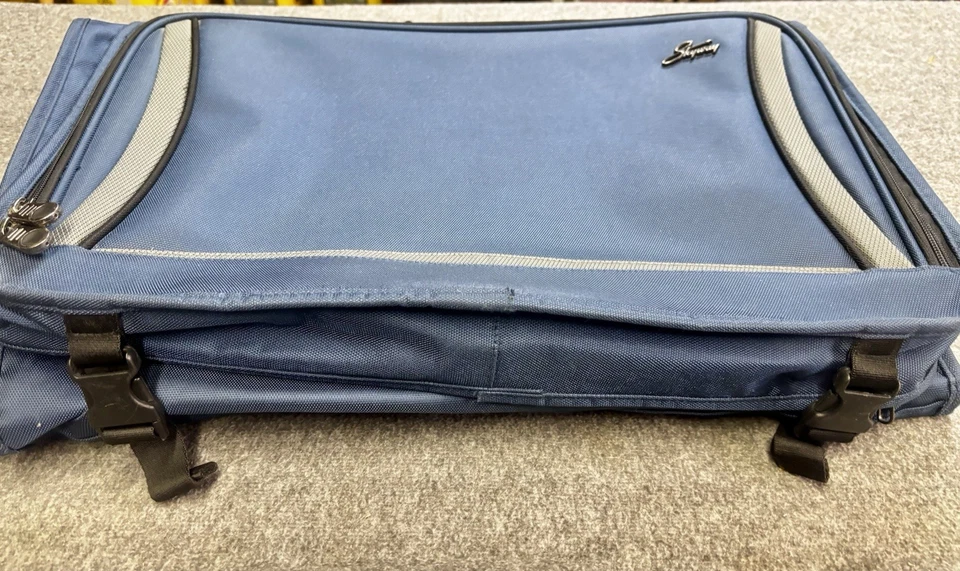 Skyway Trifold Luggage Hanging Garment Bag Suitcase Blue  22" x 16" - Image 3 of 4
