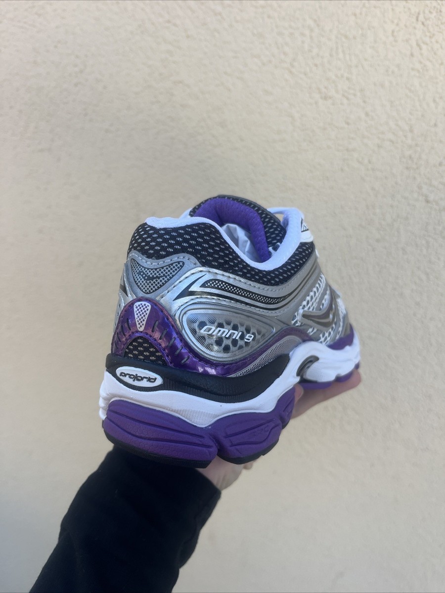 NEW Saucony OG ProGrid Omni 9 Silver Purple Men display picture 1
