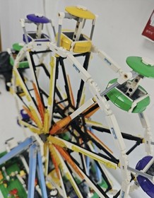 LEGO 10247 Creator Expert Ferris Wheel 99.99% Complete Fairgrounds