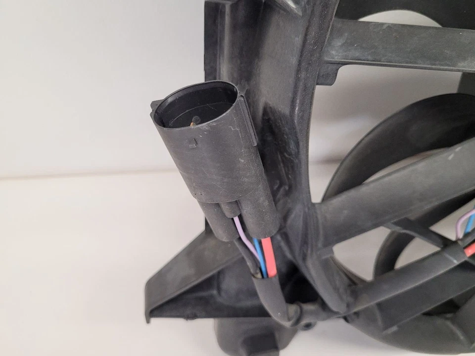 2016 2017 2018 2019 2020 CHEVROLET MALIBU Radiator Fan Motor Fan Assembly Foto 4 de 4