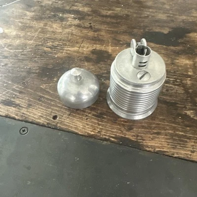 Altes Bienkorb Tischfeuerzeug Benzinfeuerzeug massives Aluminium Rarität - Bild 1 von 4