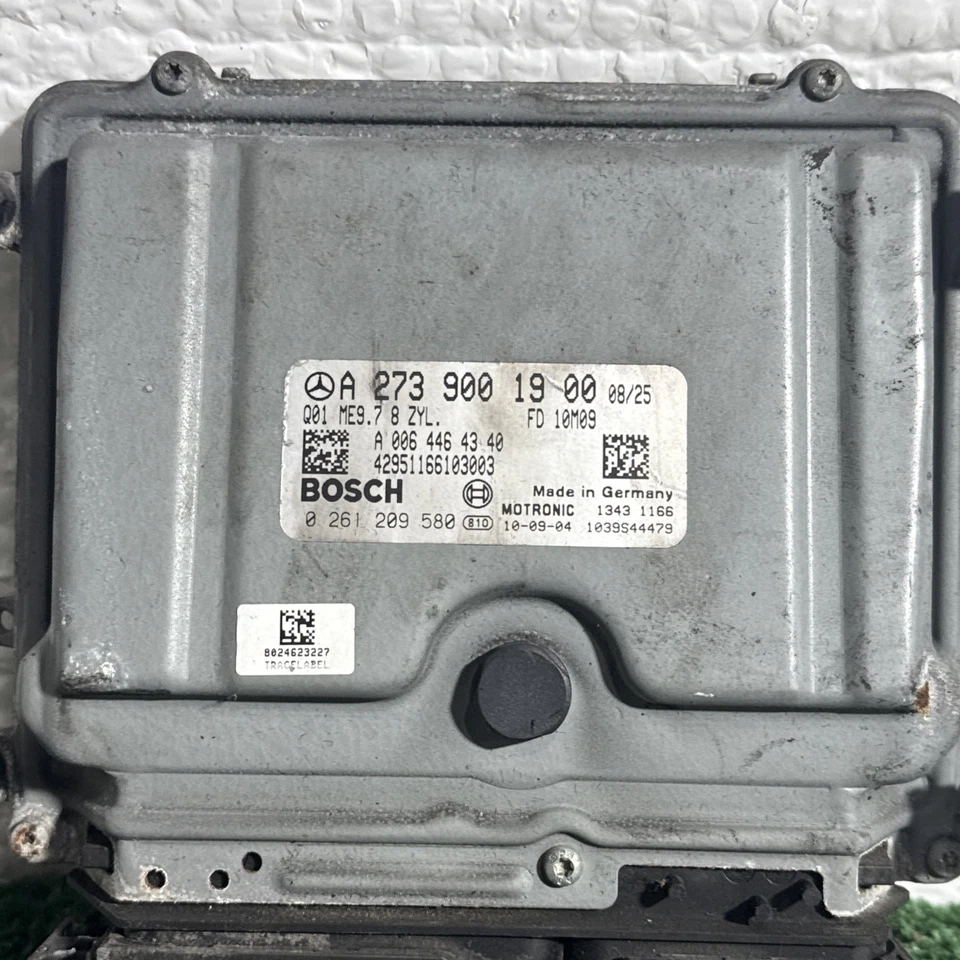 07-12 Unidad de módulo de control del motor Mercedes X164 GL450 ECU ECM 2739002200 OEM Foto 2 de 4