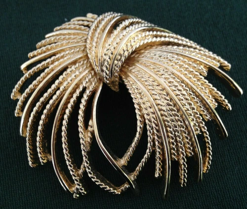 Monet Brooh Pin--Free Ship