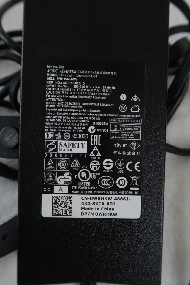 Cargador adaptador de CA Dell 130 W DA130PE1-00 probado/funciona Foto 4 de 4