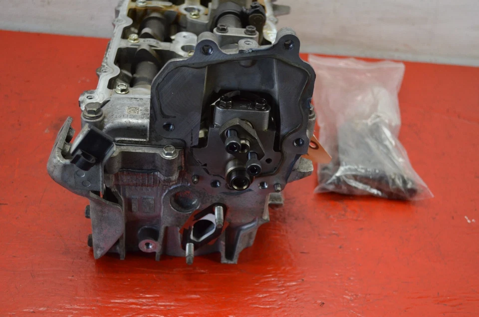 Infiniti G37 2011 motor de 3,7 L culata del conductor izquierdo 148 k millas OEM Foto 2 de 4