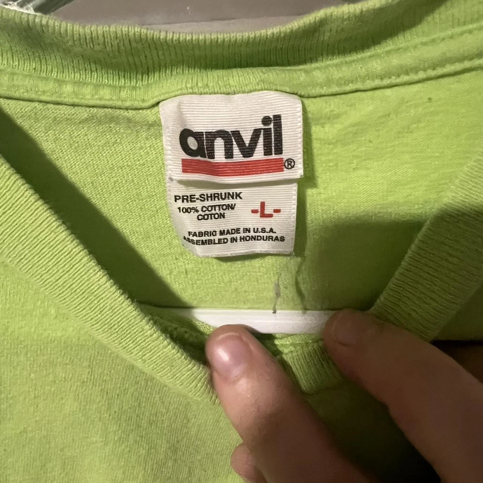 Green Amazon Outfitters Jesus tee - Image 3 of 3