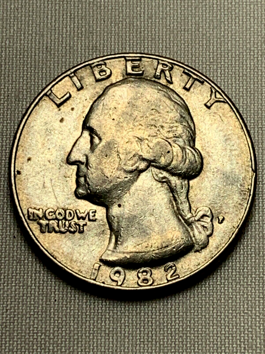 1982 P Quarter. Major Error! Mint Mark filled