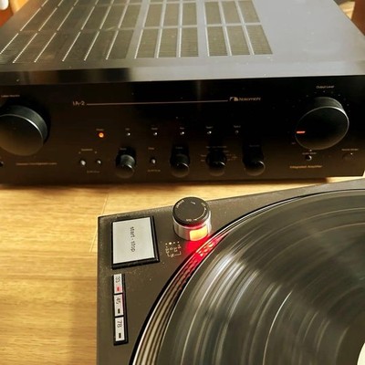 Nakamichi Ia-2 Integrated Amplifier Limited Edition (300) Heavy Nakamichi Ia-2 Integrated Amplifier Limited Edition (300) Heavy