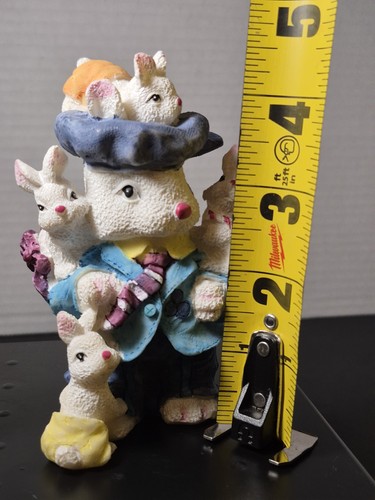 Easter bunny figurine Ceramic and Resin - Picture 6 of 9