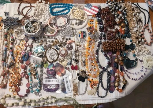 Jewelry Lot B Vintage To Now Wear Or Sell, Costume, 5+ Lbs