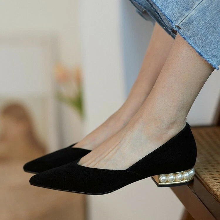 Flat shoes 2024 with small heel