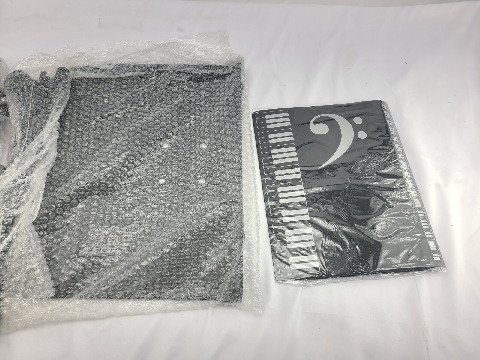 K KASONIC - Dual-Use Folding Sheet Music Stand Bag has damage 