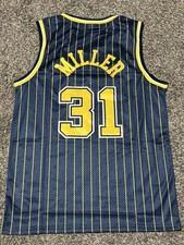 Reggie Miller Rookie Card and Autograph Memorabilia Guide 10