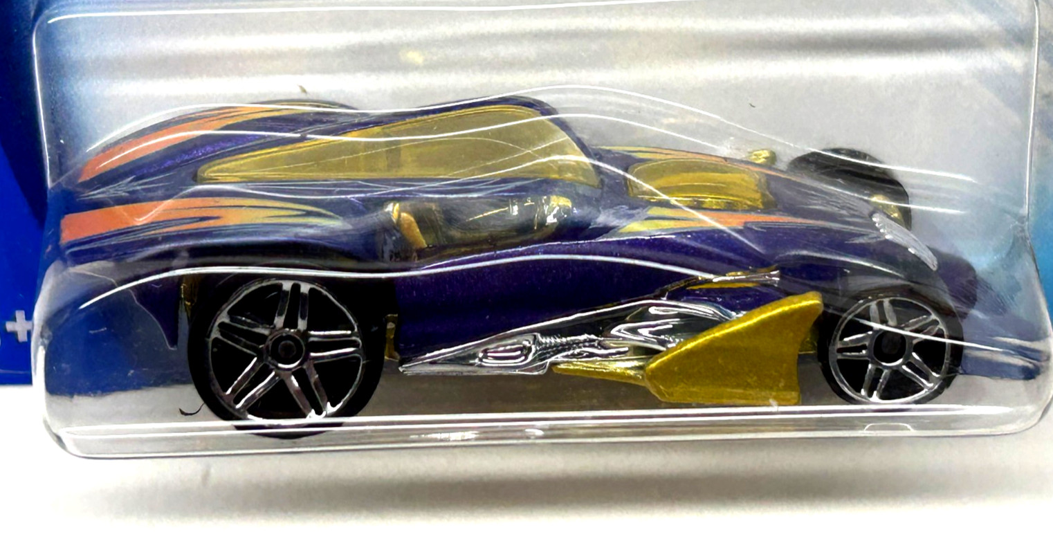 Hot Wheels 2004 First Editions BRUTALISTIC  (Purple) #086