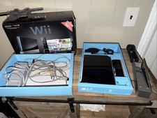 Nintendo Wii RVL-001 Black Console with remote, Cables, and Box No Games 