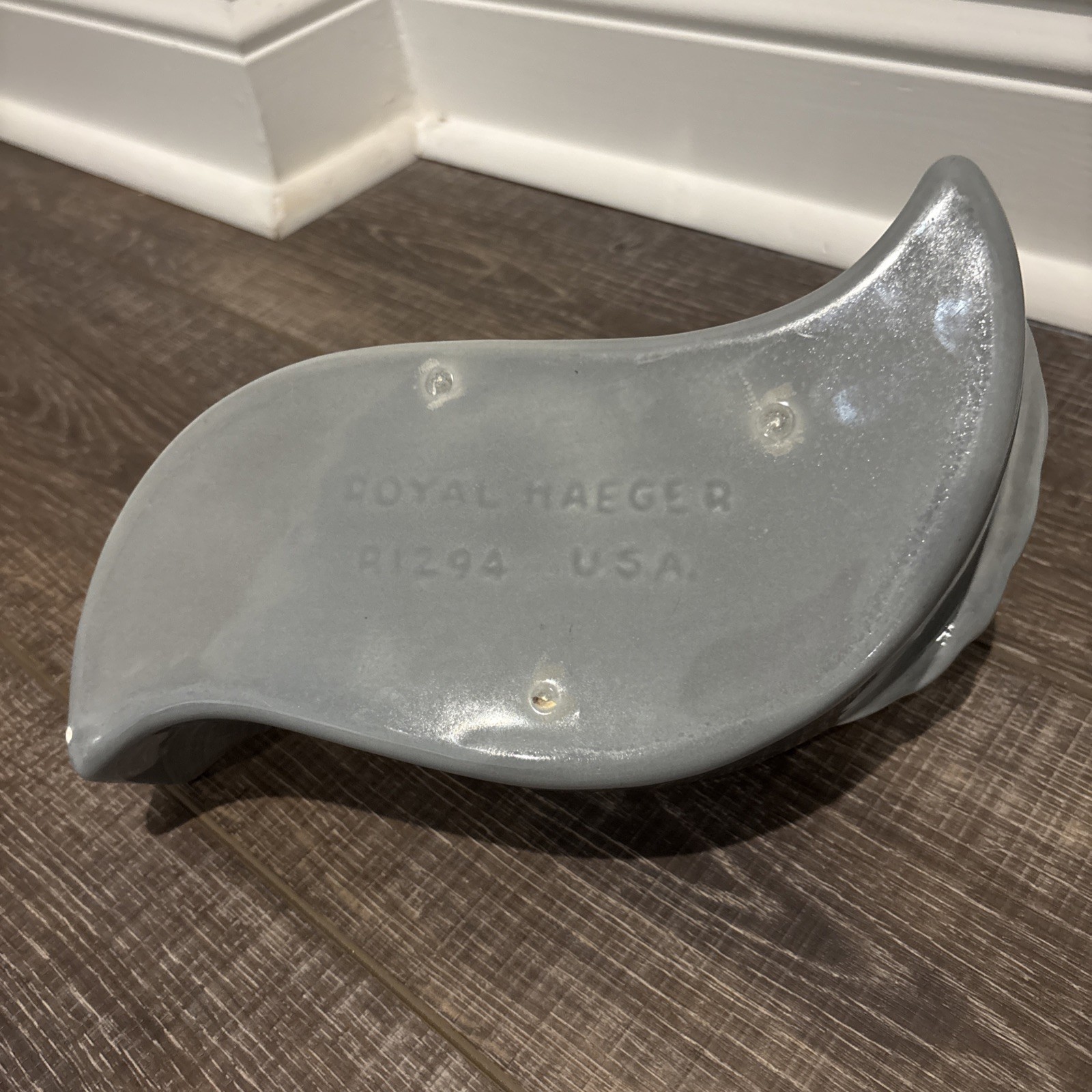 Vintage Mid Century Royal Haeger Pottery Planter Vase~ Gray w/ Green Lily