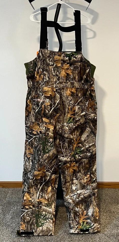 Realtree Edge NEW Women XL Arctic Shield Camo Insulated Quilt Lined Bib Overalls - Image 2 of 4