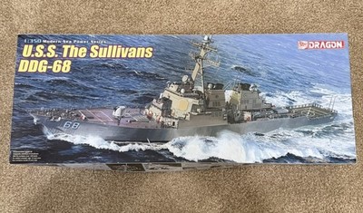 Dragon 1/350 Guided Missile Destroyer DDG-68 The Sullivans Model KIT 5443