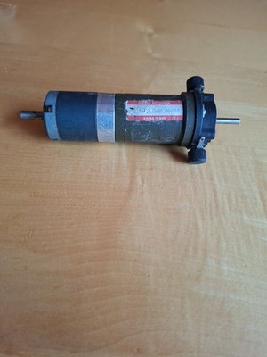 Maxon Motor 43.025.000 DC Gleichstrom -Getriebemotor4,33:1 mit Graphtbürsten 24V