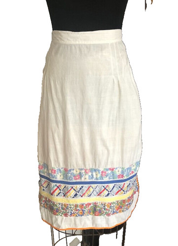 Vintage Cotton Sheer Half Apron Quilted lower Edge 1940s 1950s