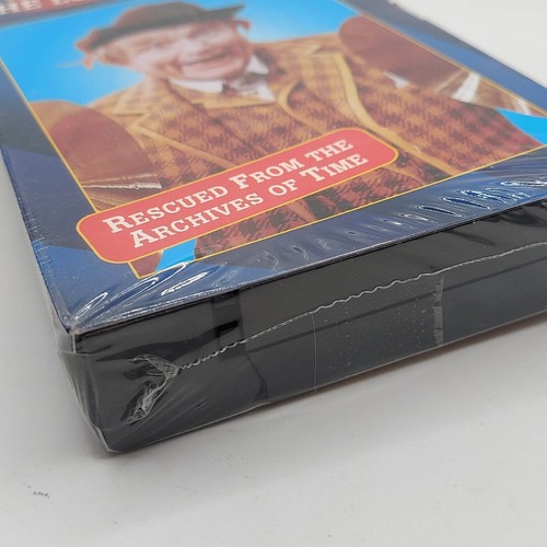 Lot 3 Red Skelton VHS The Lost Episodes Vol. 1 & 2, Bloopers Blunders & AD Libs - Picture 4 of 10