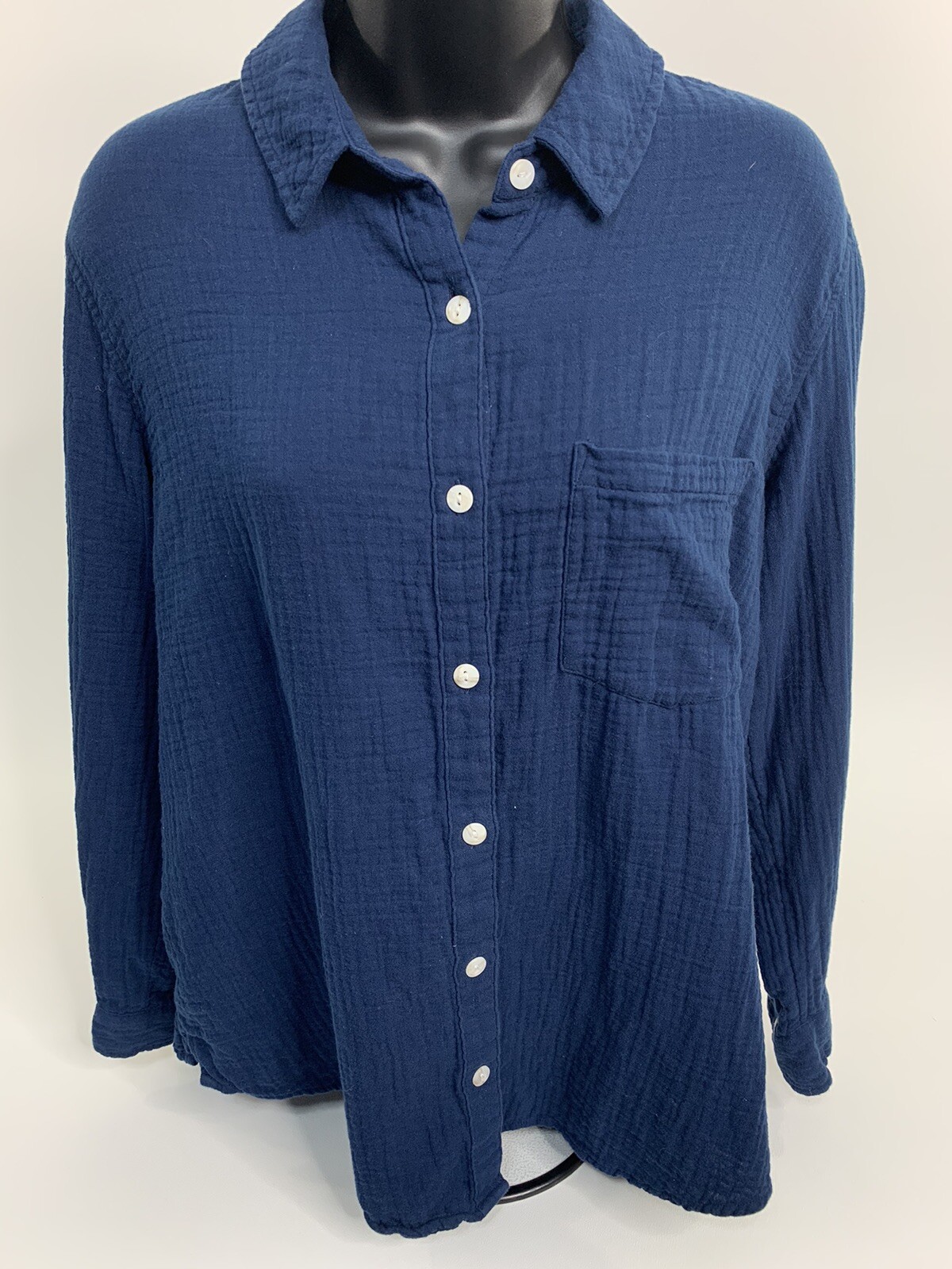 Universal Thread Womens Medium Button Up Long Sle… - image 4