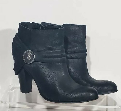 bcbg jolene leather studded boot