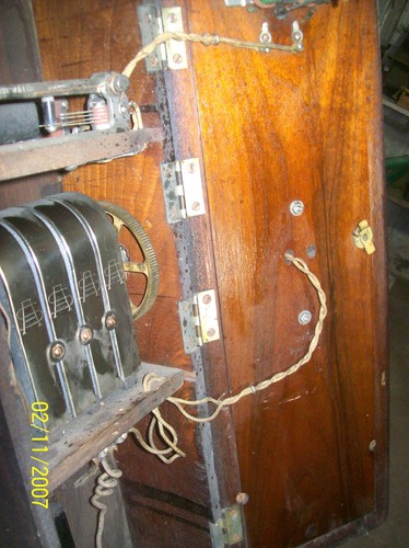 1902 – 1906 Walnut Swedish American Crank Wall Phone - Afbeelding 3 van 3