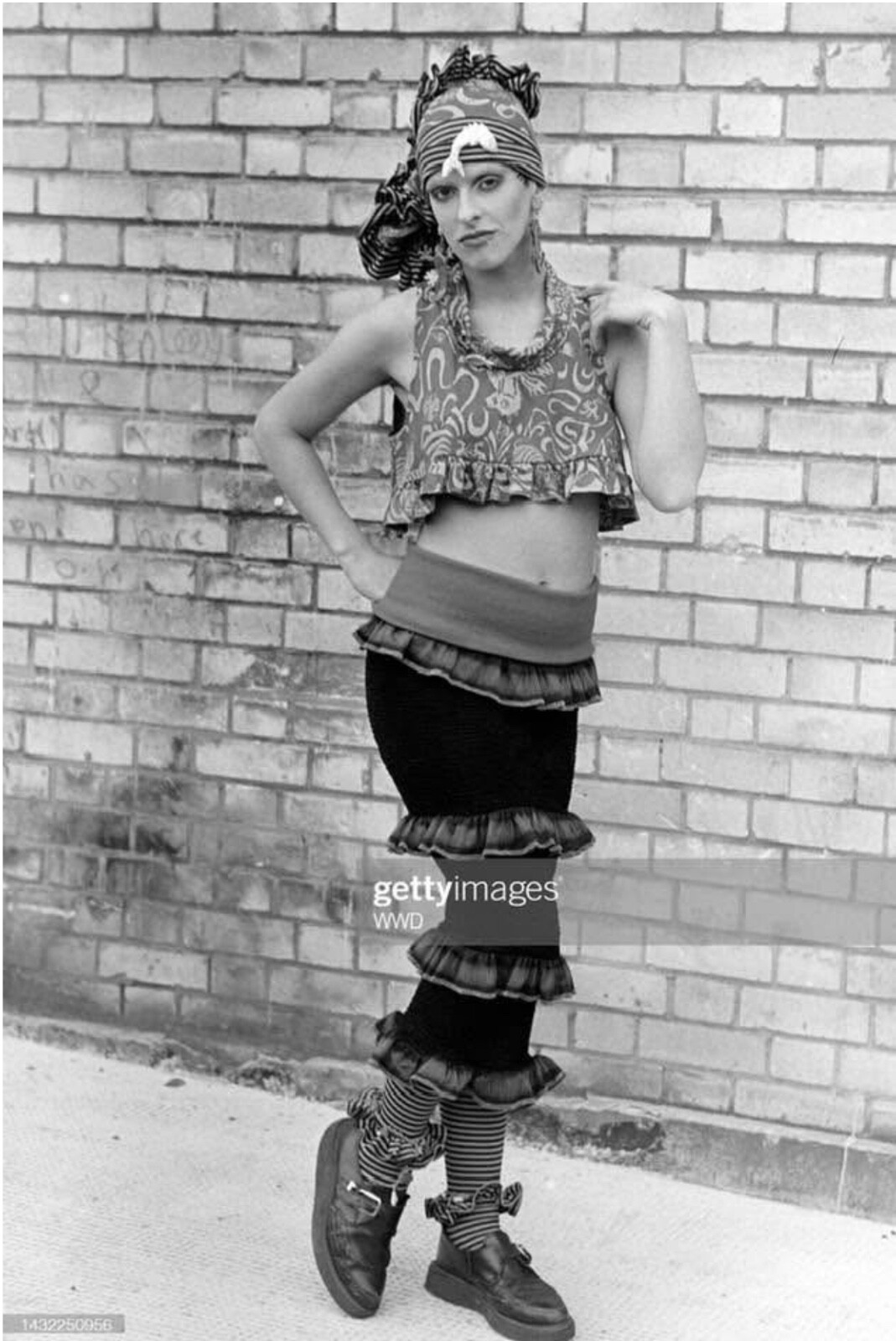 BodyMap 1980’s Body Con Black & Red Ruffle Skirt image 9