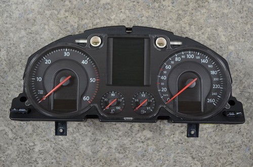 VW Passat 3C 2006Bj Tachometer Tacho Kombiinstrument 3C0920871