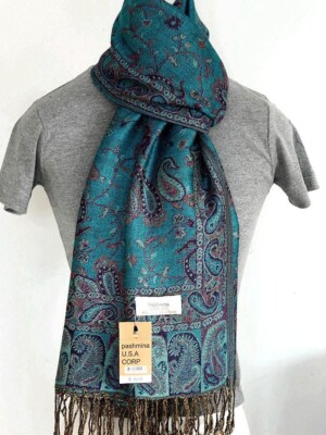 Écharpe Acrylique Carrée Motif Paisley Teal Border Fabriquée Au Japon - Occasion Like New