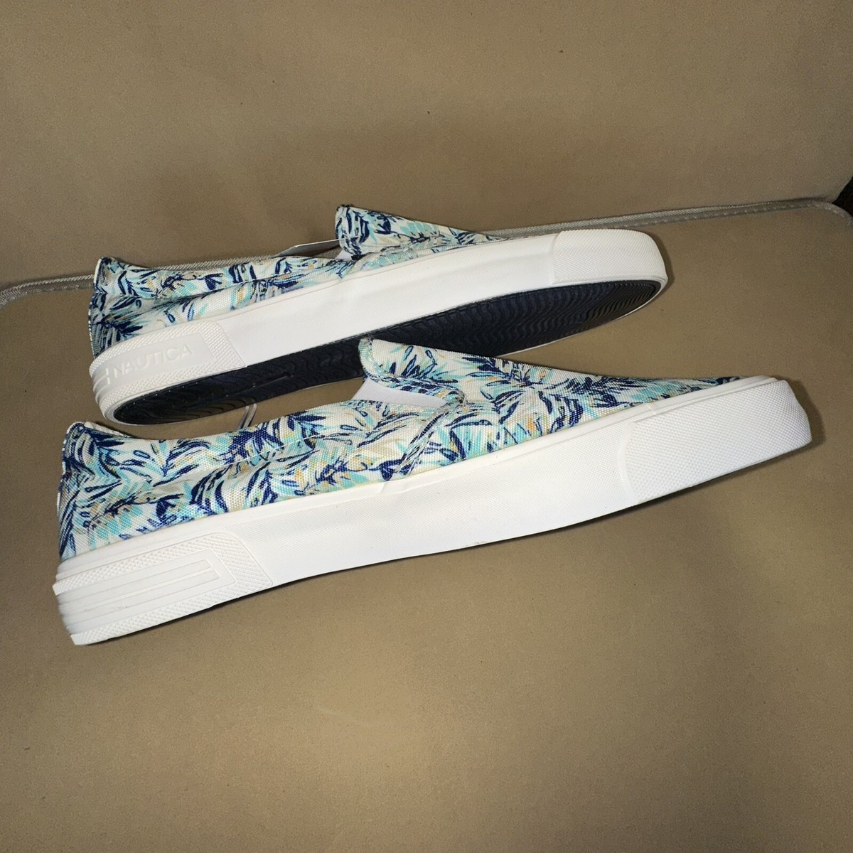 NWT Nautica Candler Canvas Slip On Shoes‎ in Navy Palm Print Men\'s Size 9 Nautica SLIP ON Shoes Sneakers CANDLER blue floral Navy Palm  main image 4