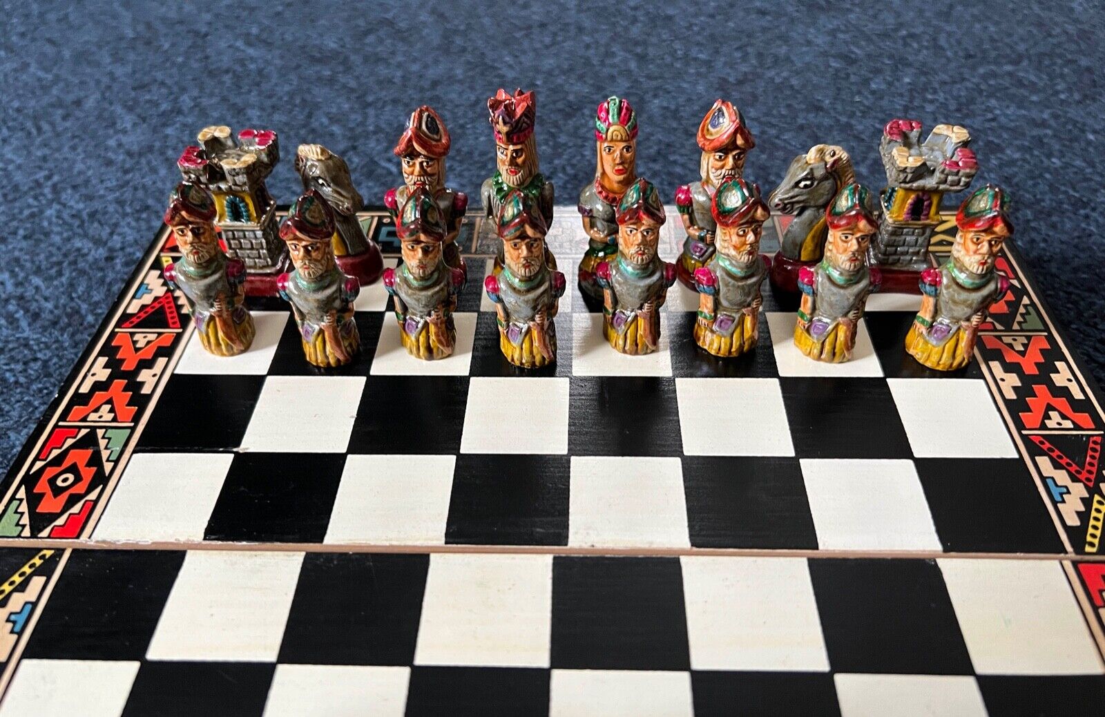 Chess - Board and Pieces - Artesanías del Atlántico