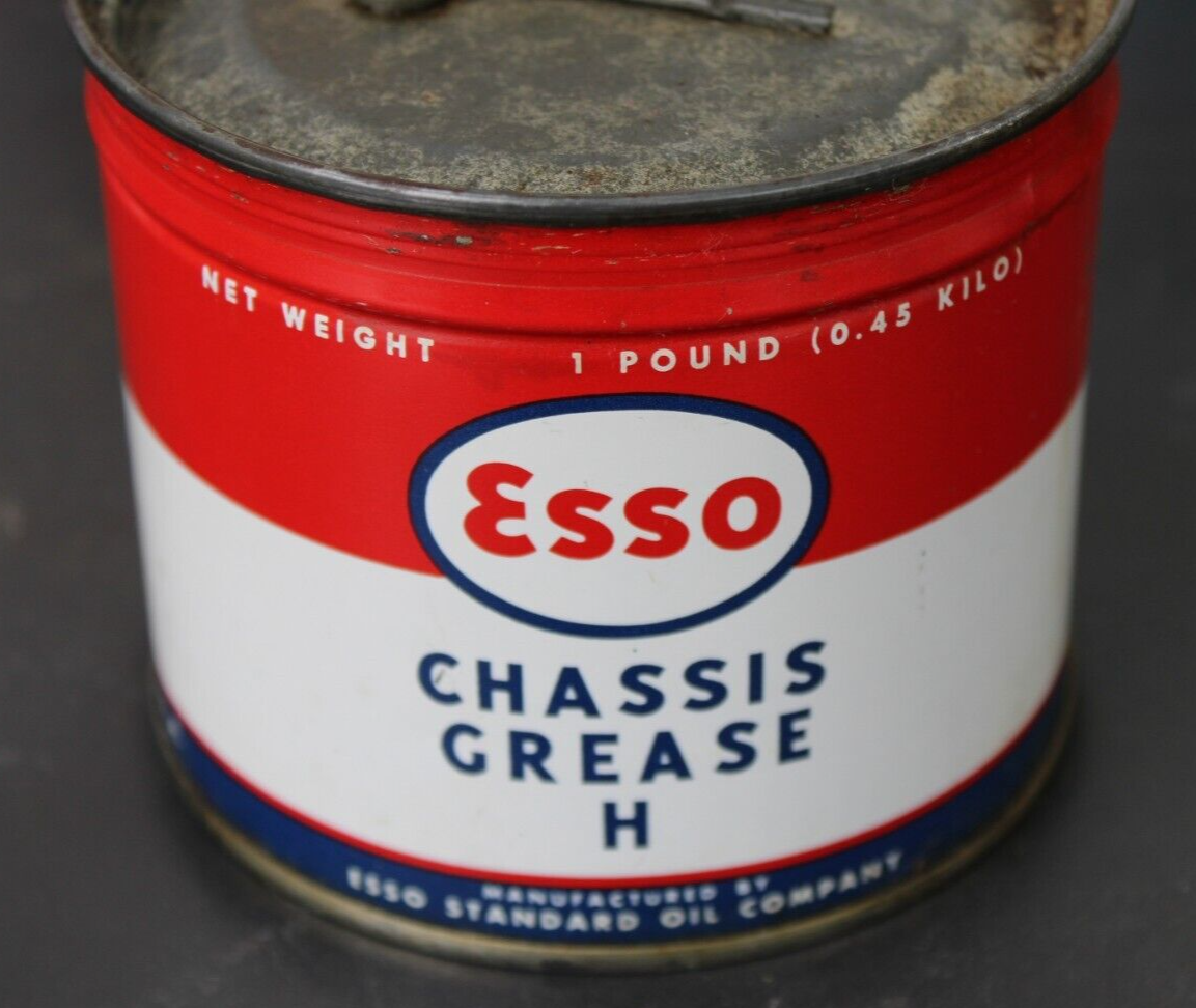 FULL NEAR MINT ~1950s era ESSO 1 lb. CHASSIS GREASE H Old Tin Oil Can