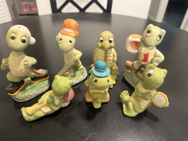 Vintage Set Of 7 Ceramic Turtles Made In Taiwan