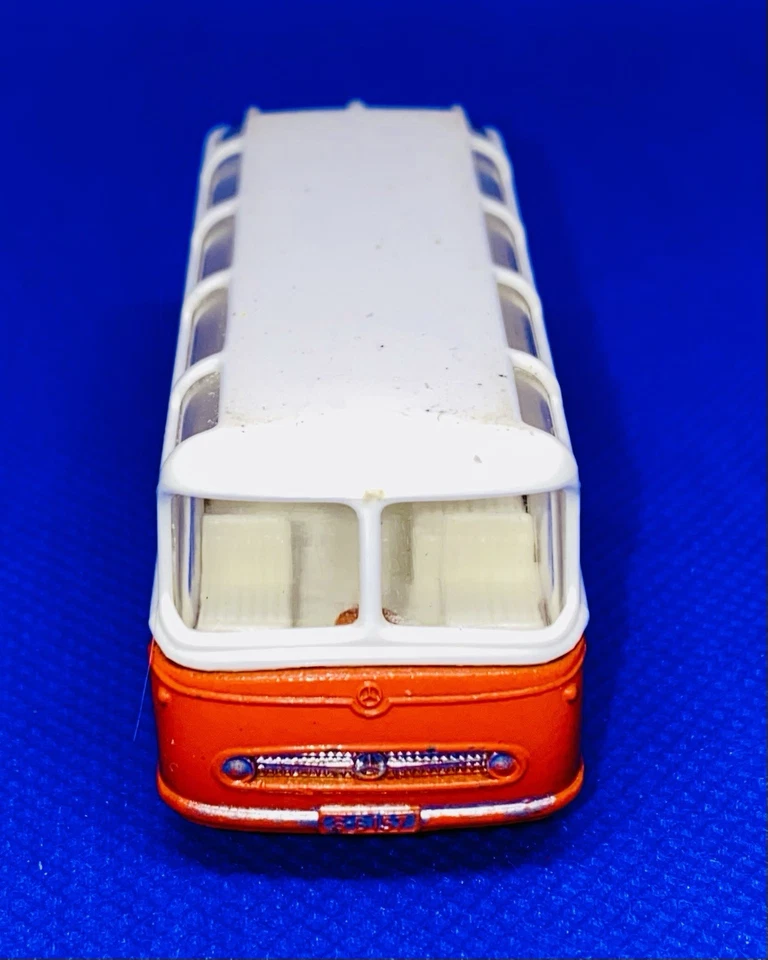 Vintage Matchbox Mercedes Coach No. 68 Red/White Lesney 1960's - Image 2 of 4
