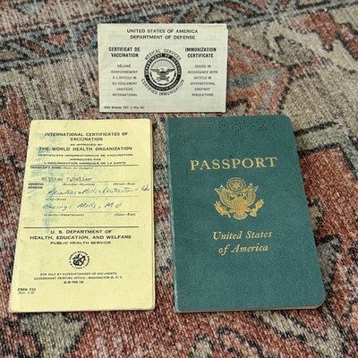 1962 US PASSPORT Lots of Stamps W/ Vaccination Certificates Good Condition!