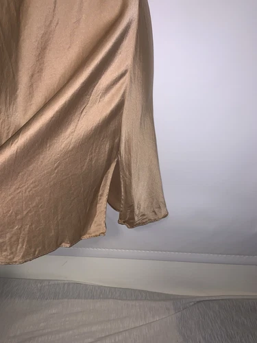 Victoria's Secret Silk Slip Dress Womens Medium Khaki Open Back Chemise VTG Y2K - Picture 3 of 6