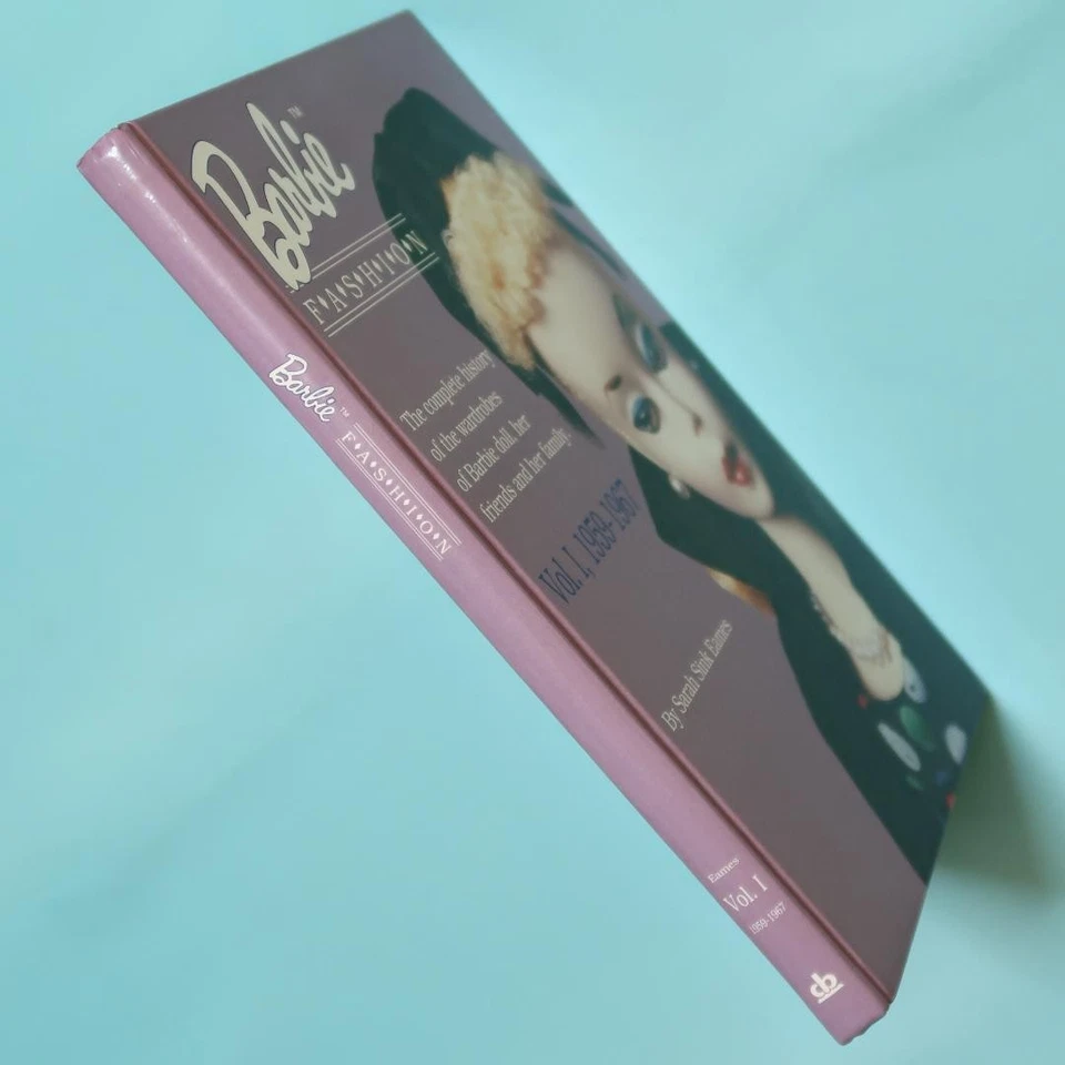 Barbie Fashion 19591967 Doll Sale Collectors Book From Japan - Image 3 of 4