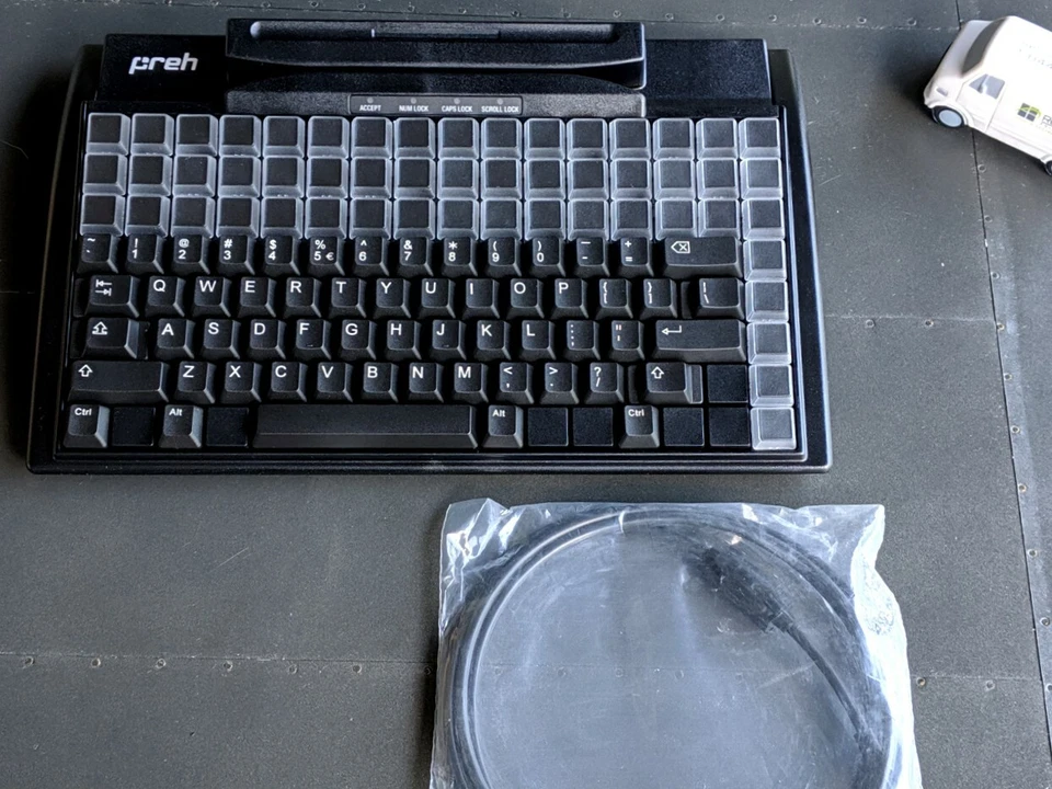 PREHKEYTEC-MC128WX Preh Commander POS Keyboard - Image 4 of 4